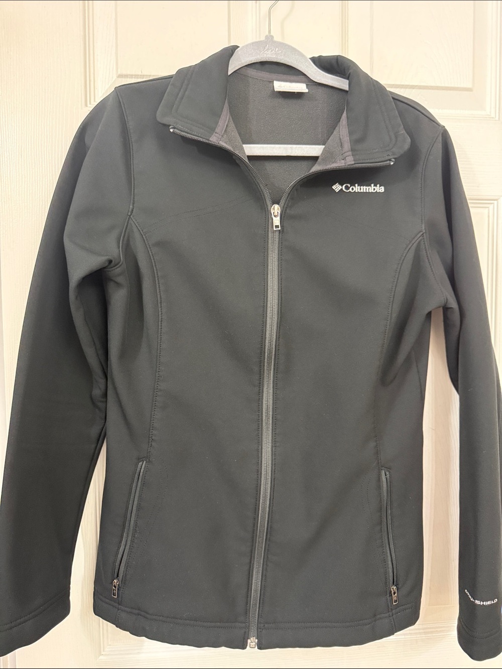 Columbia Women's Black Zip-Up Softshell Utility Jacket